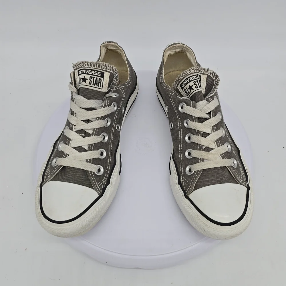 Converse Shoes Women's 7 Chuck Taylor All Star Low Sneakers Gray Canvas